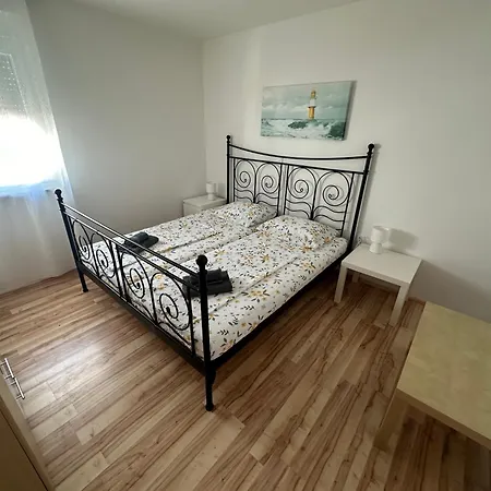 Apartman Tomaz